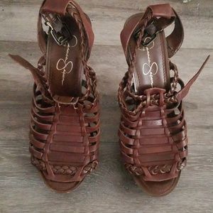 Jessica Simpson, Heels